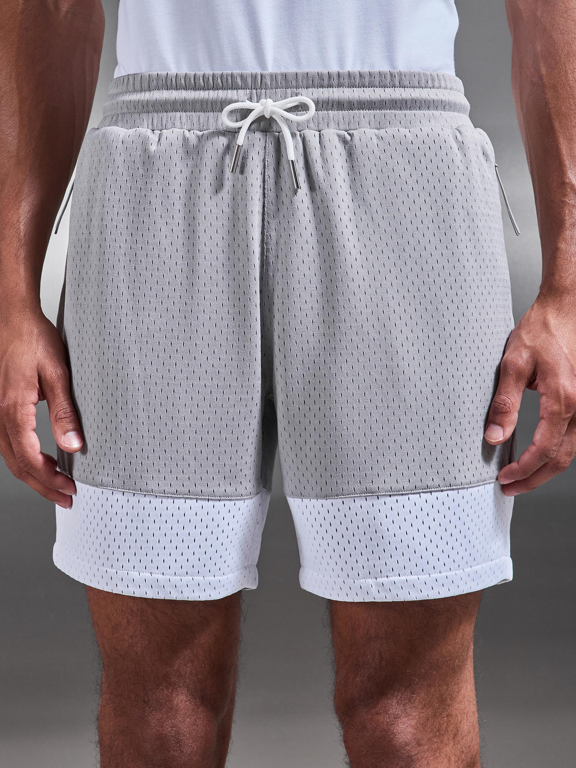 AirTech Colour Block Mesh Short in Mid Grey - Image 4