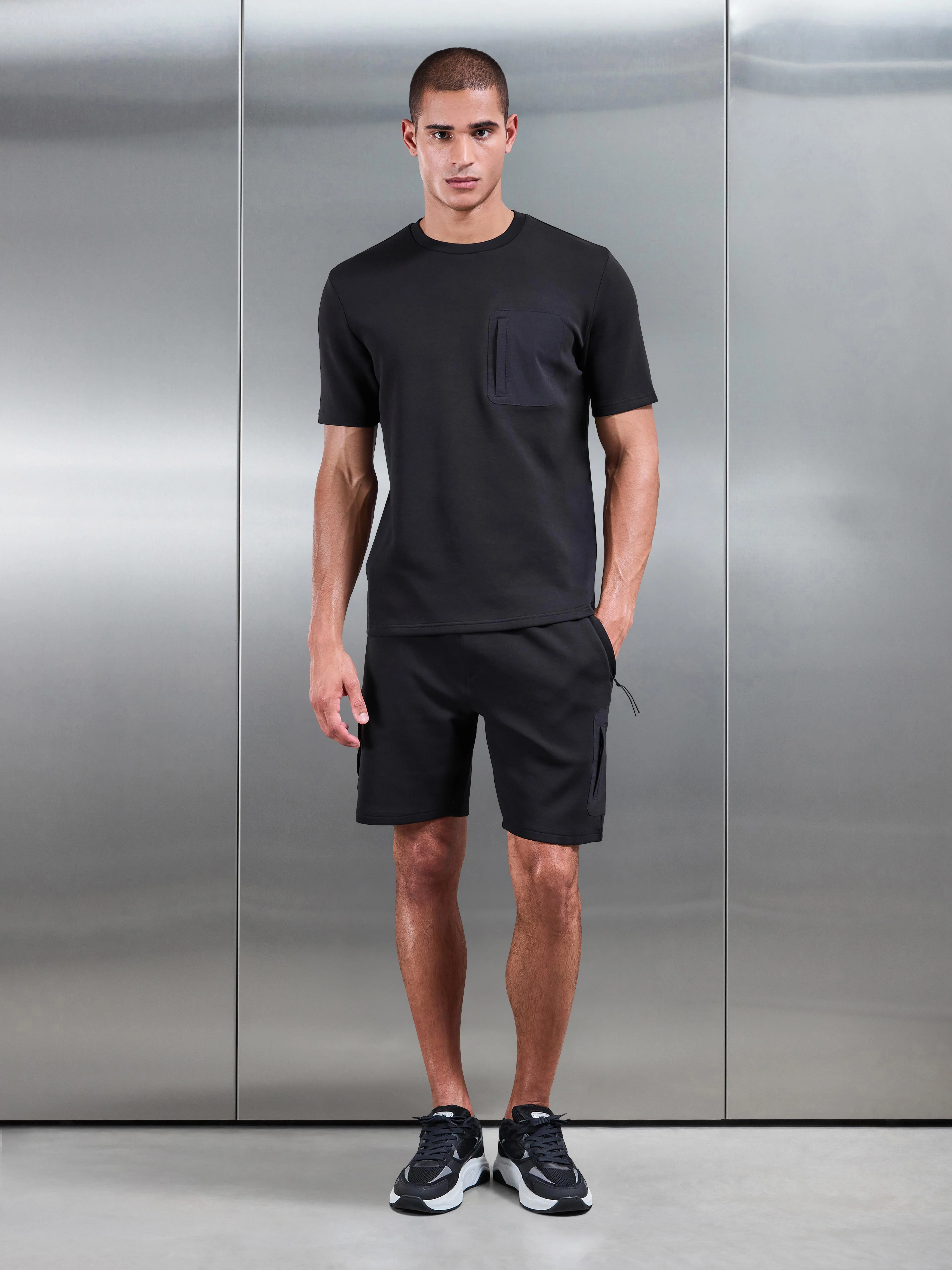 AirTech Hybrid Pocket T-Shirt in Black - Image 2