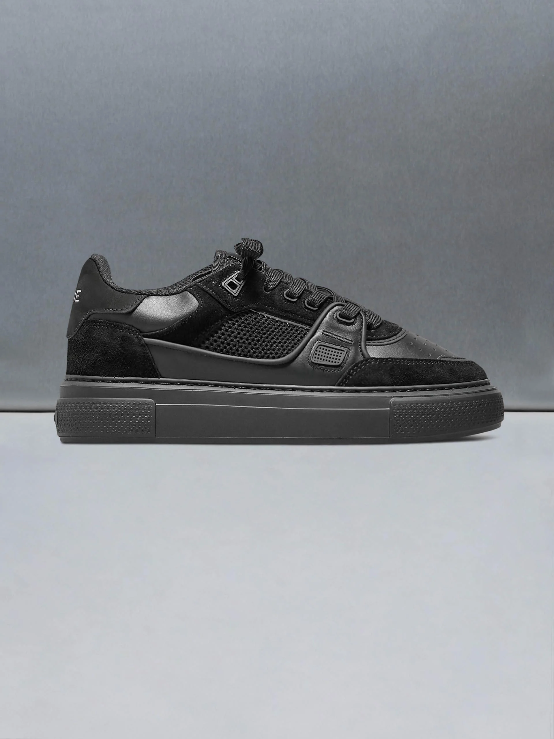 Atlas Trainer in Triple Black