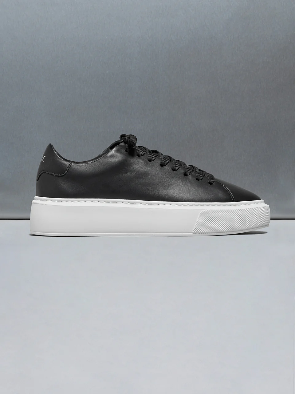 Basic Essential Leather Trainer in Black