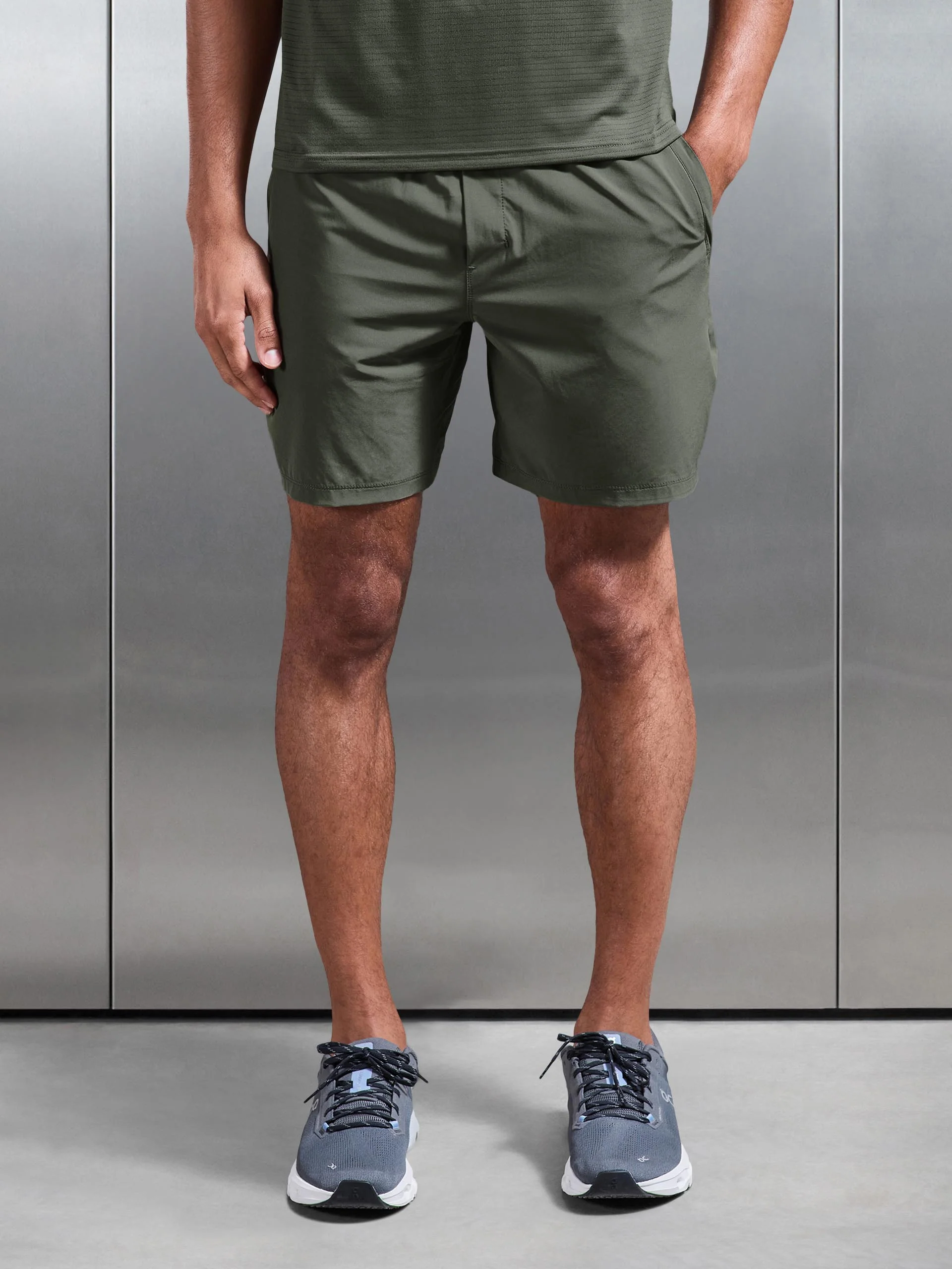 Condition Short in Olive - Image 3