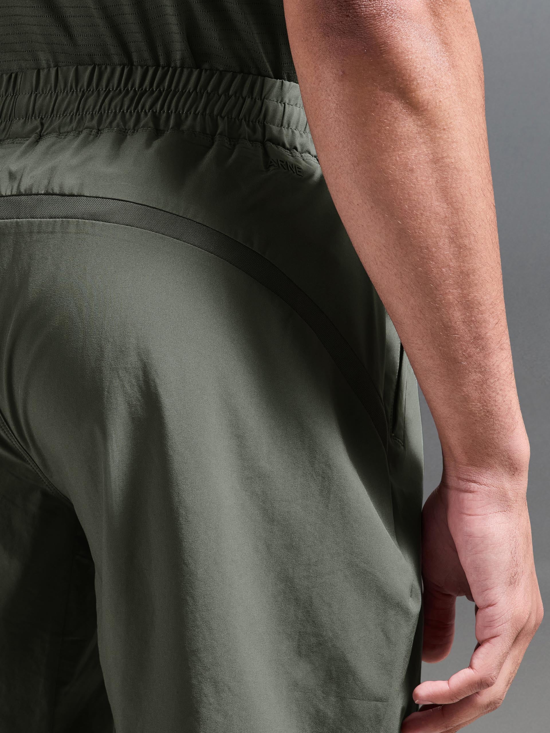 Condition Short in Olive - Image 6