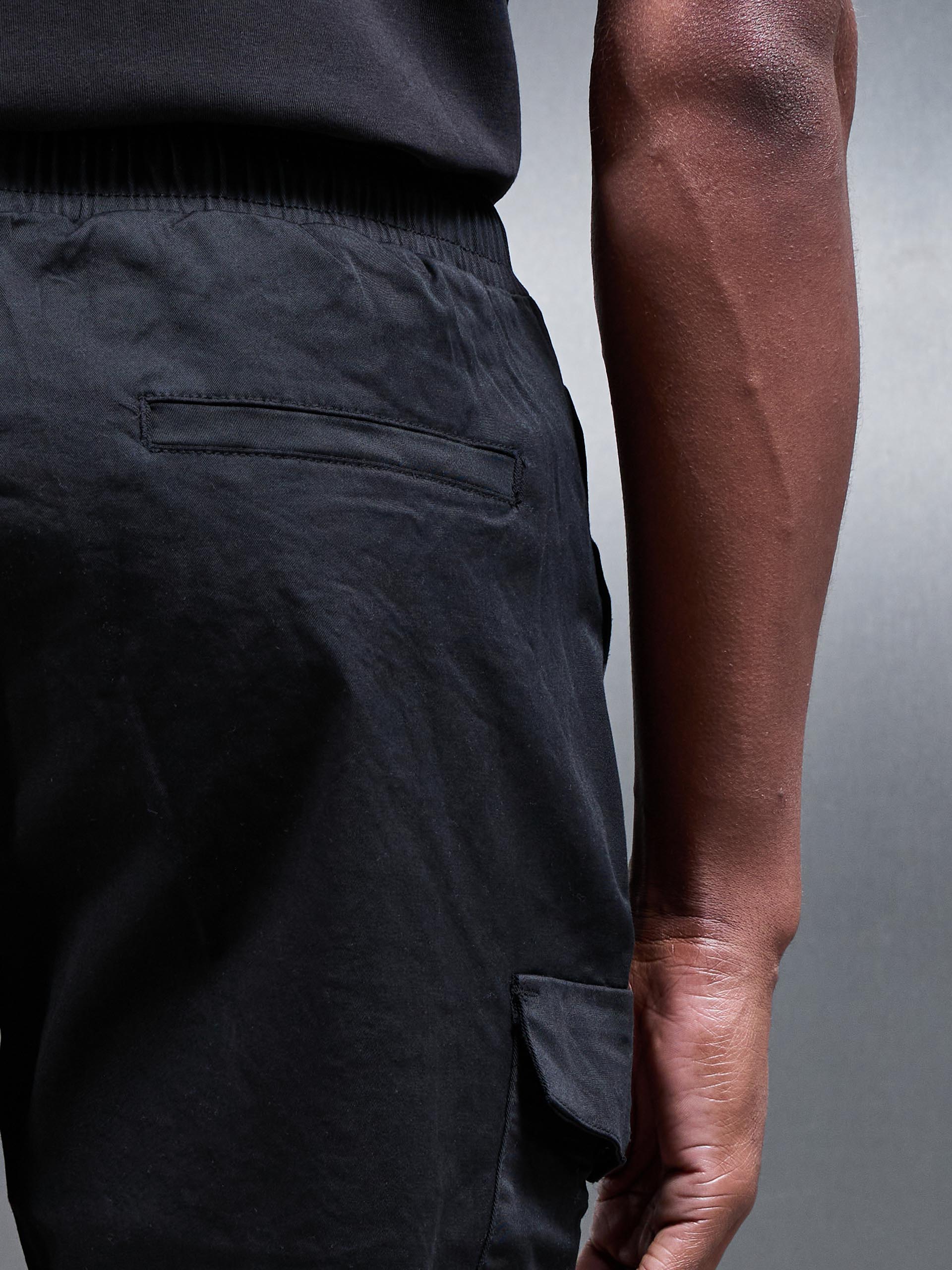 Cotton Drawstring Cargo Short in Black - Image 4