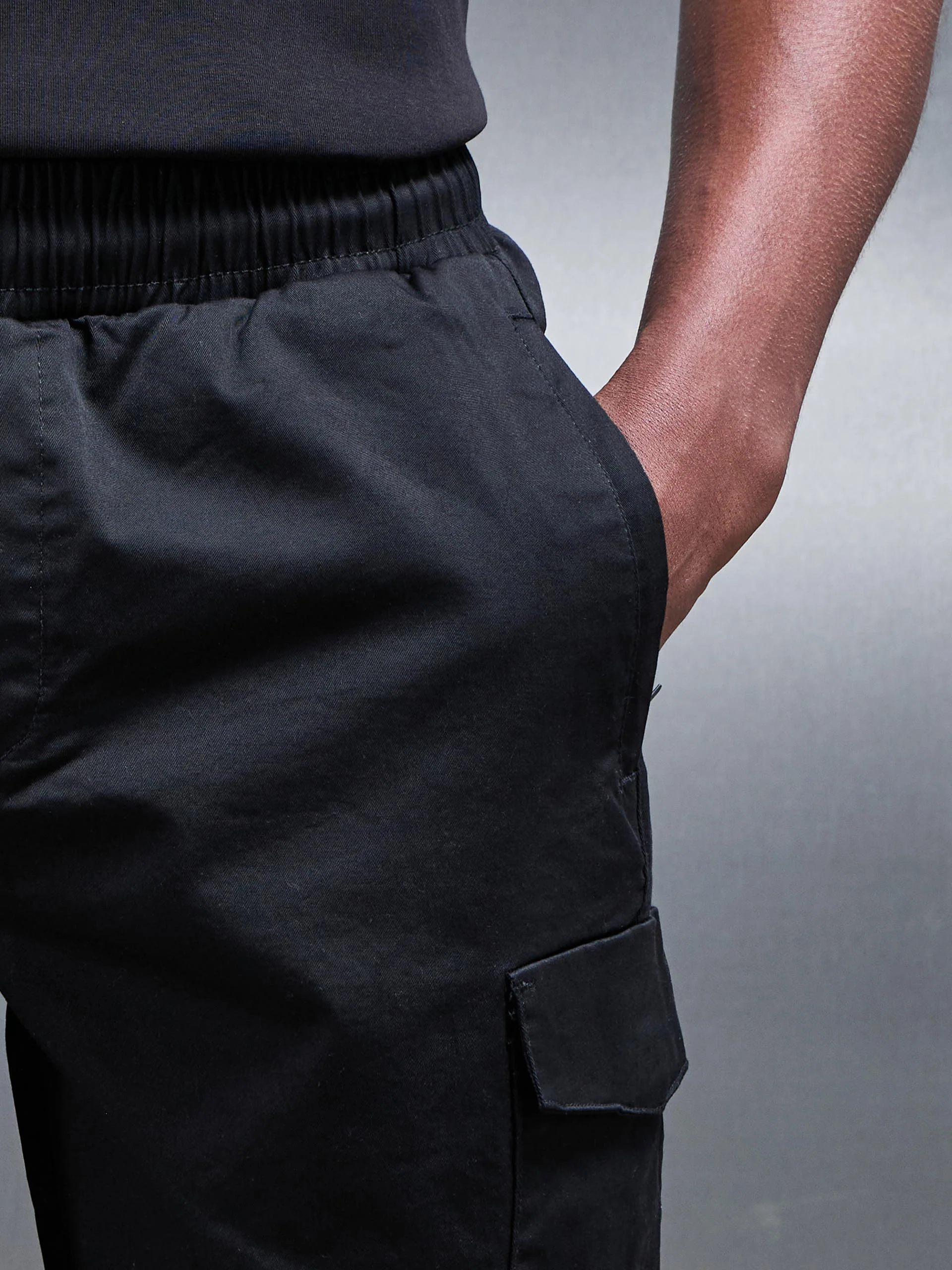 Cotton Drawstring Cargo Short in Black - Image 5