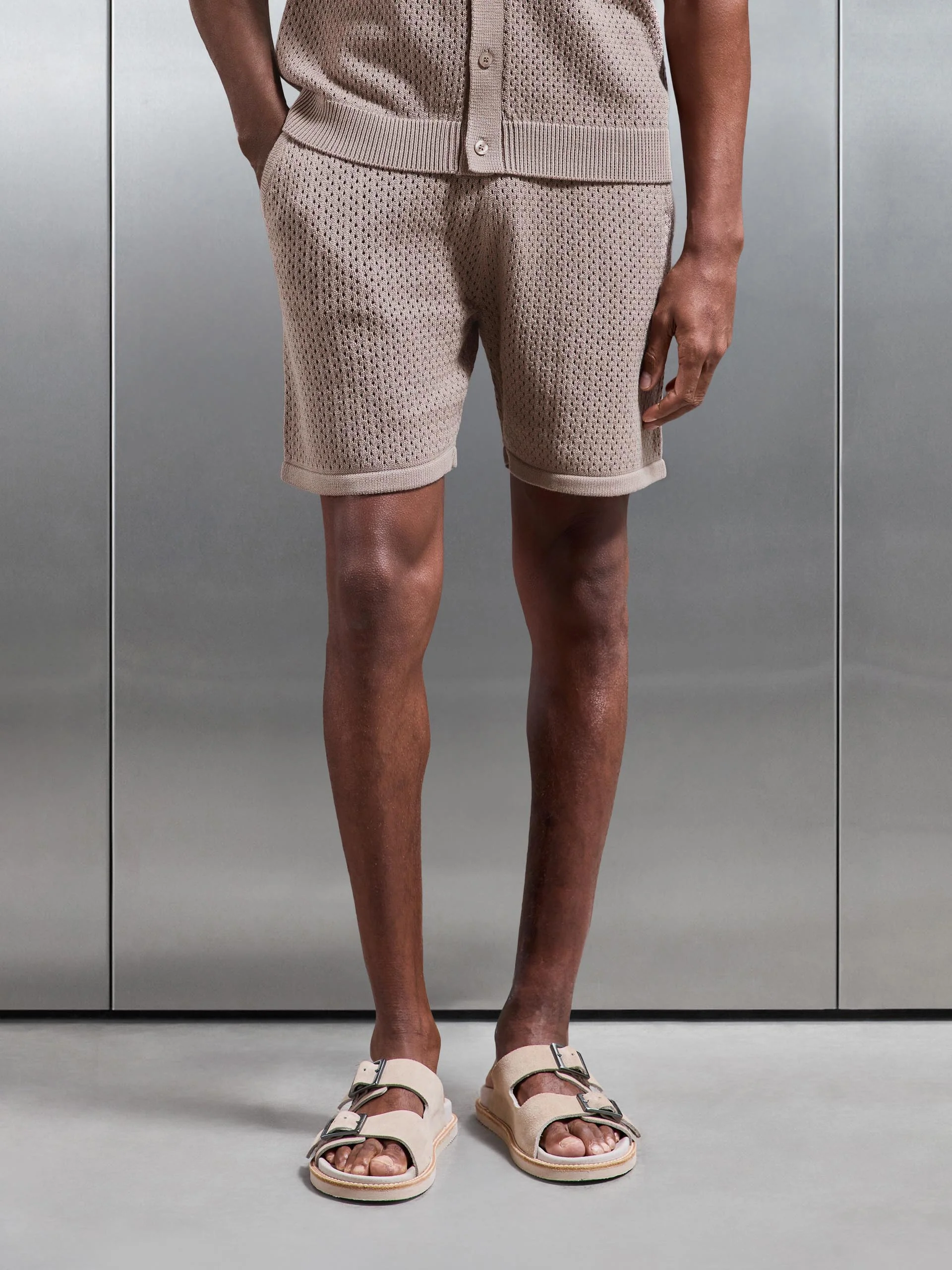 Crochet Short in Taupe