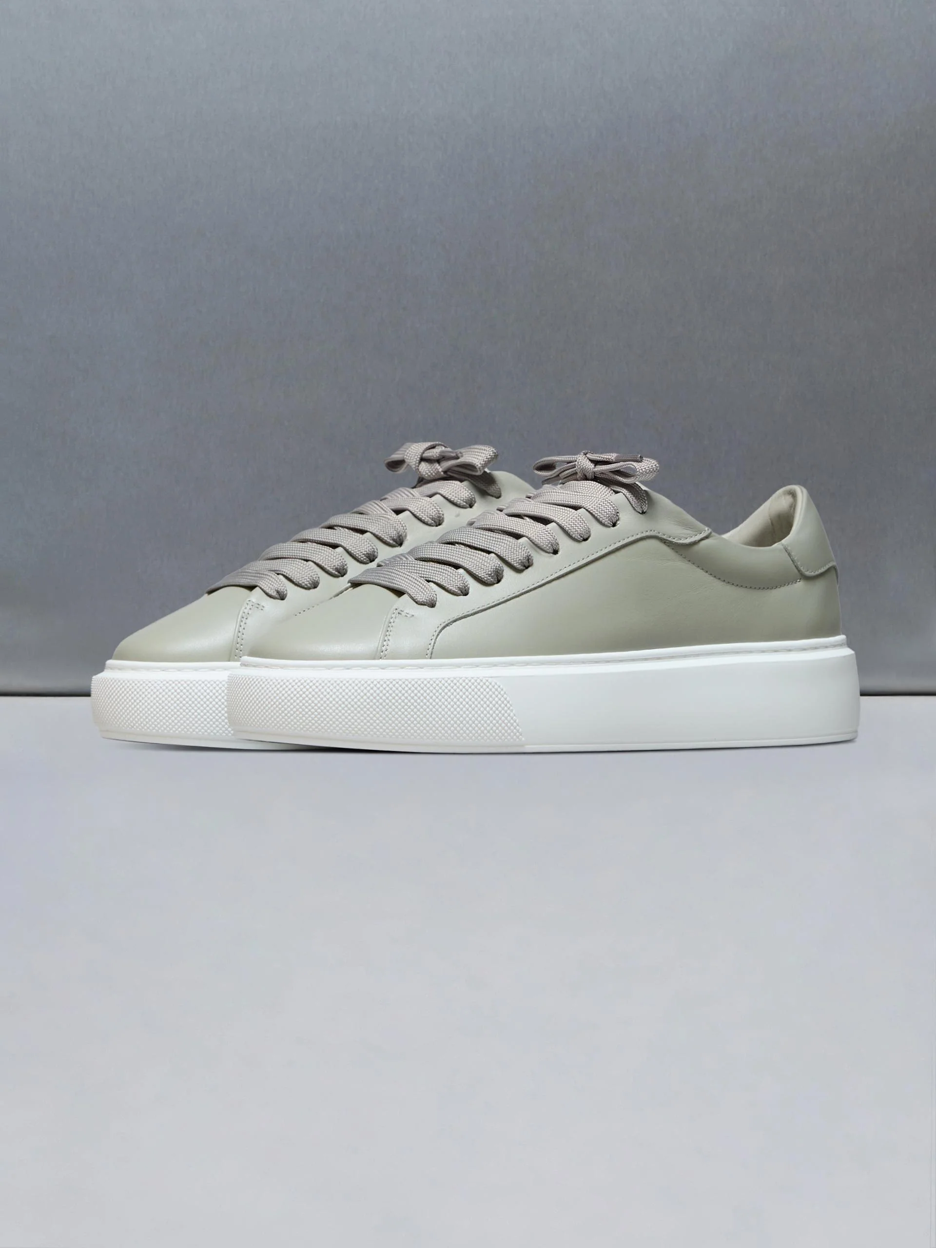 Essential Leather Trainer in Olive - Image 3