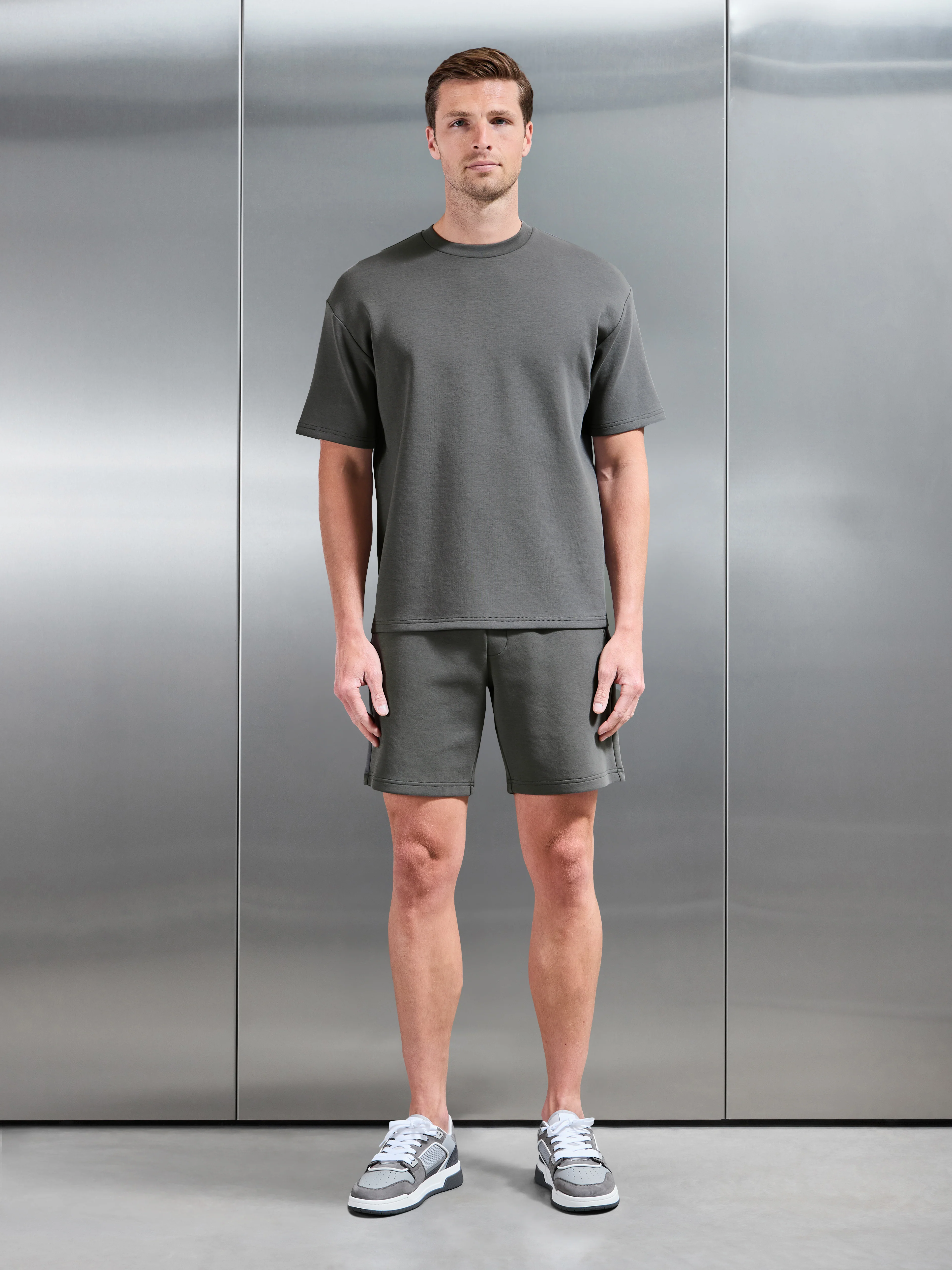 Everyday Luxe Relaxed Short in Grey - Image 2