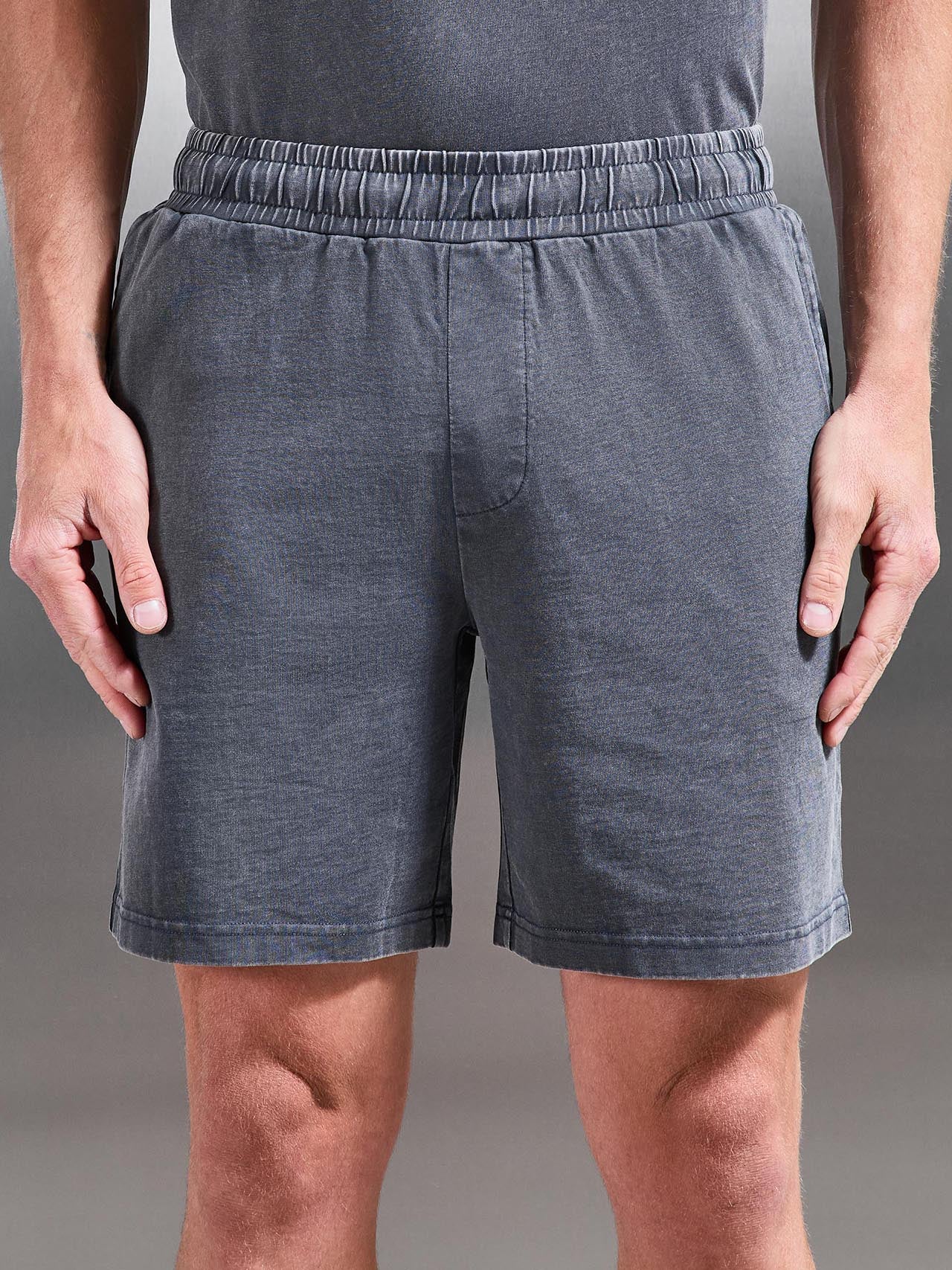 Garment Dye Relaxed Short in Grey - Image 3