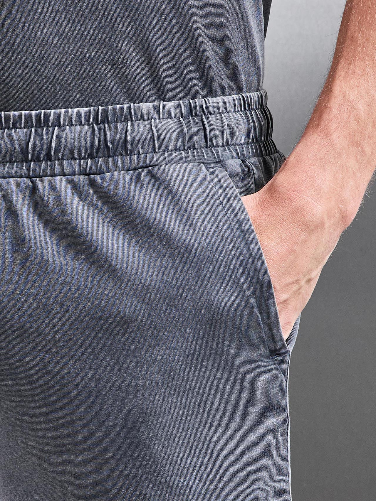 Garment Dye Relaxed Short in Grey - Image 4