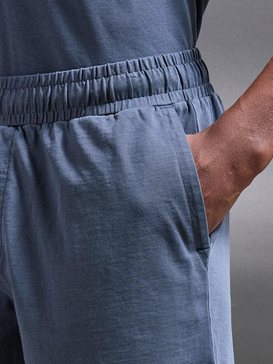 Garment Dye Relaxed Short in Slate Blue - Image 4