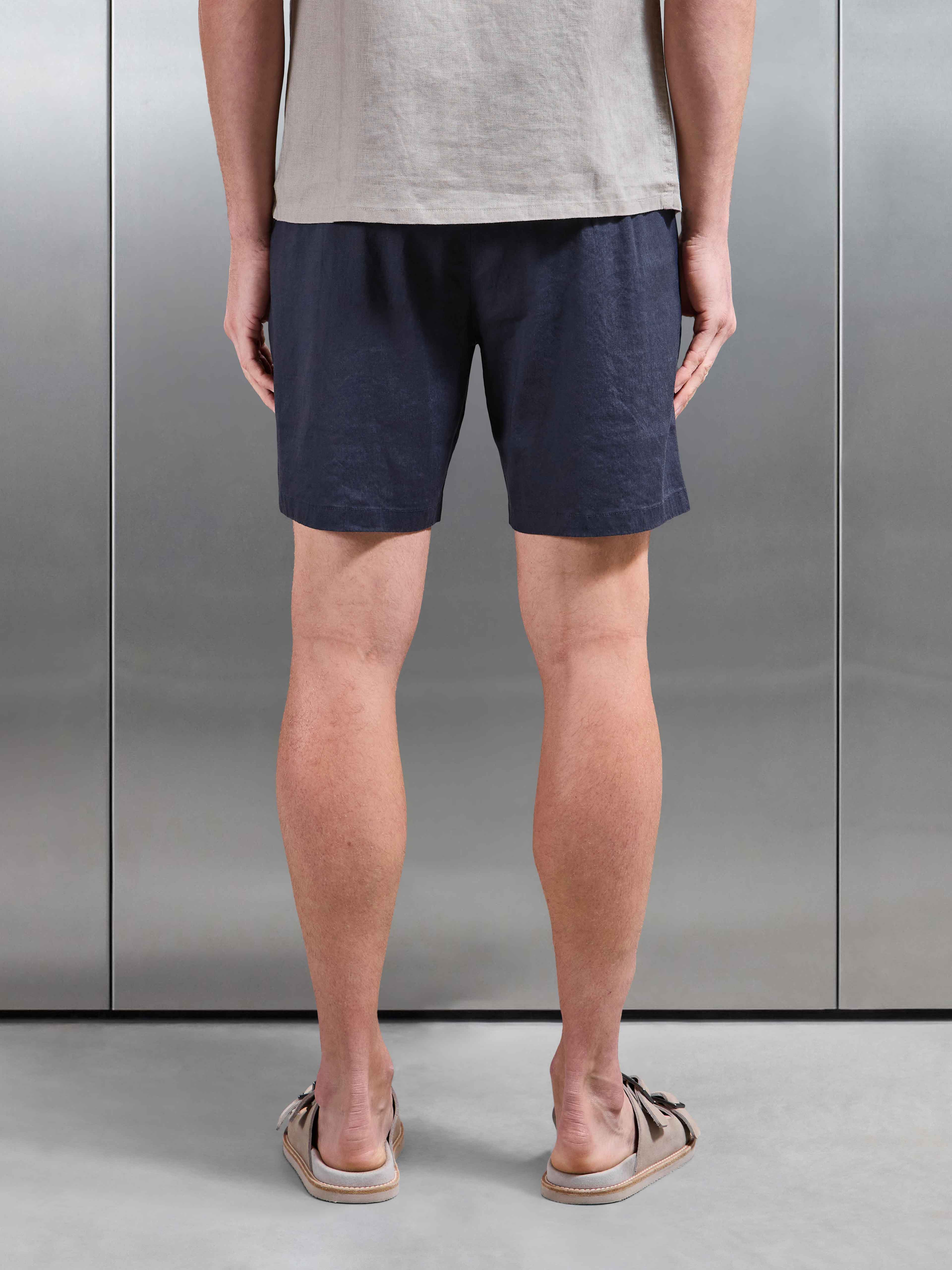 Linen Drawstring Short in Navy - Image 3