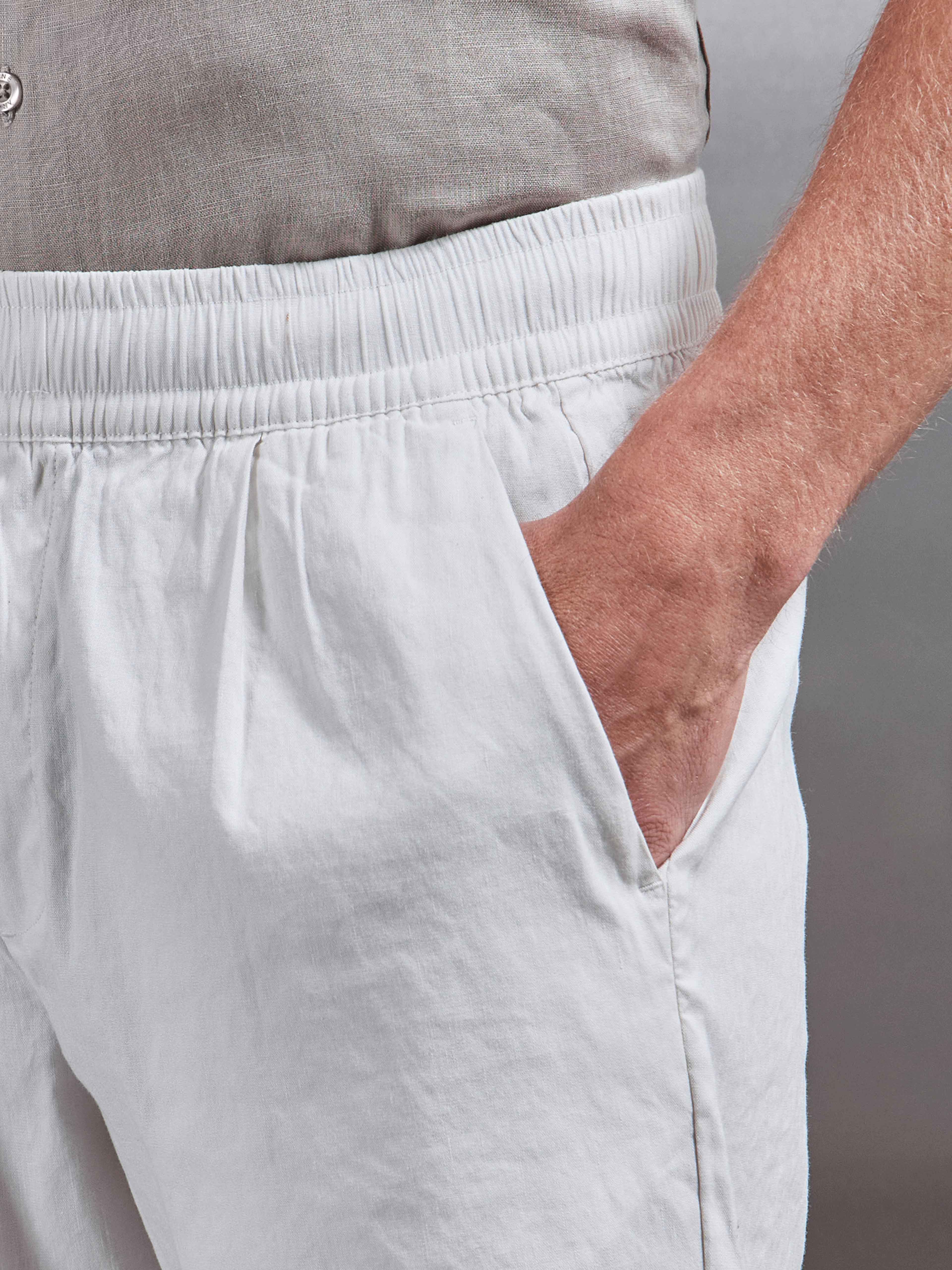 Linen Drawstring Short in Off White - Image 5