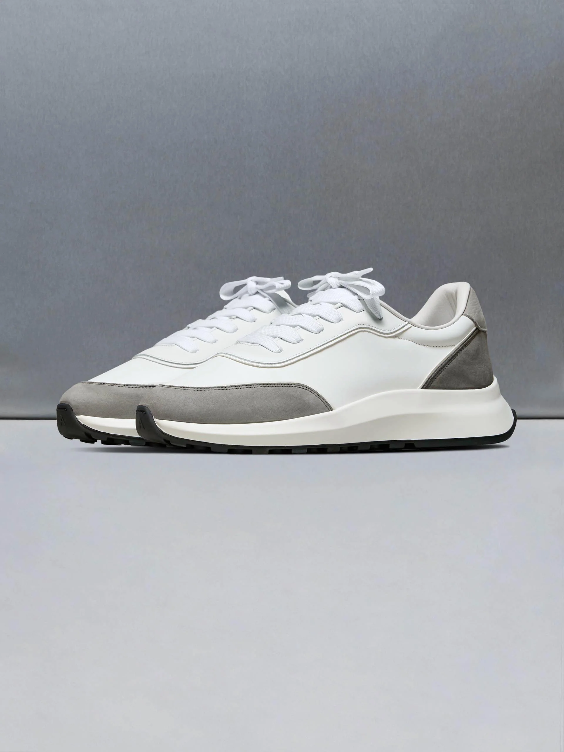 Low Runner in White Slate Grey - Image 3