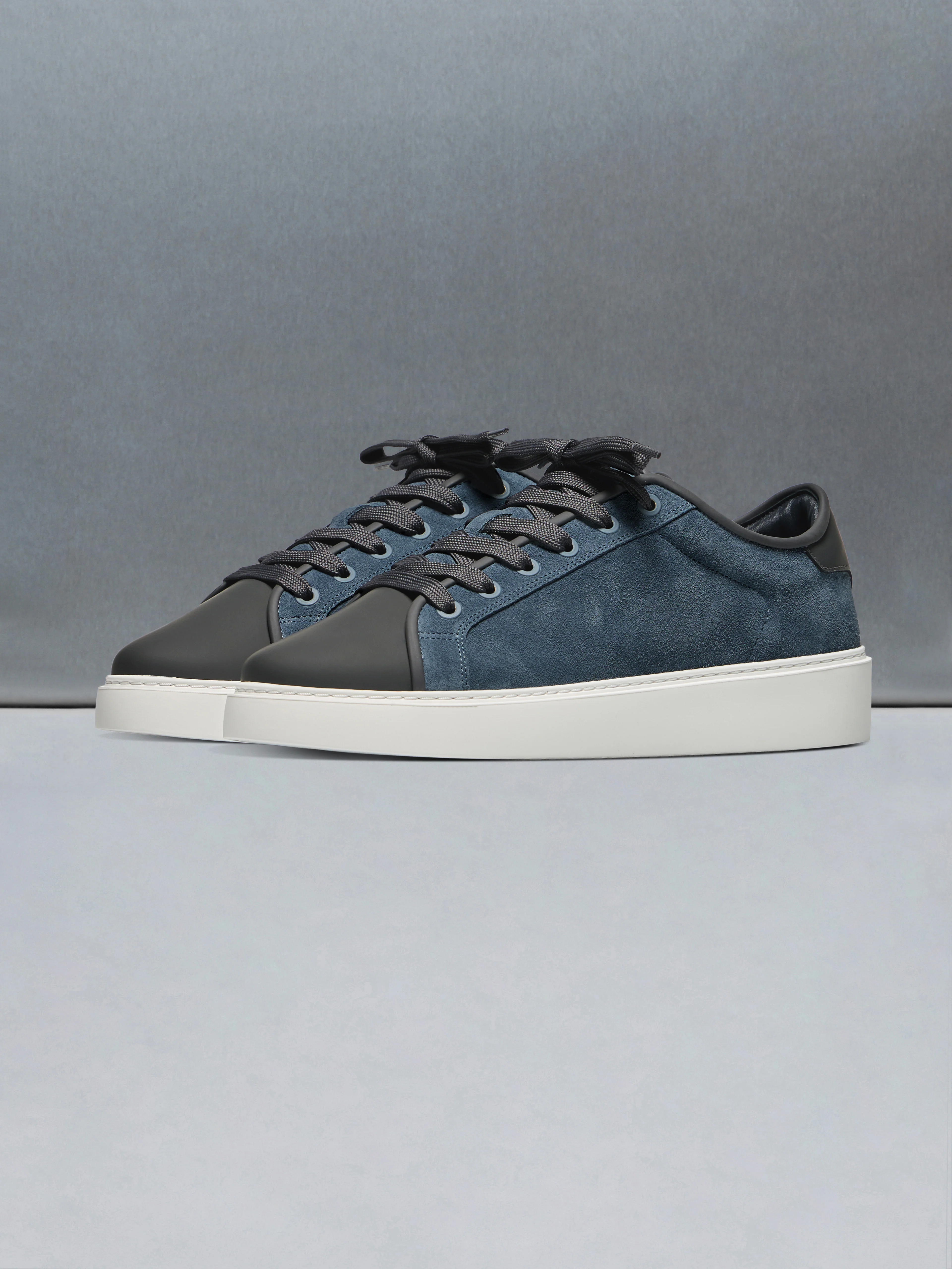 Mid Leather Toe Cap Trainer in Air Force Blue - Image 2