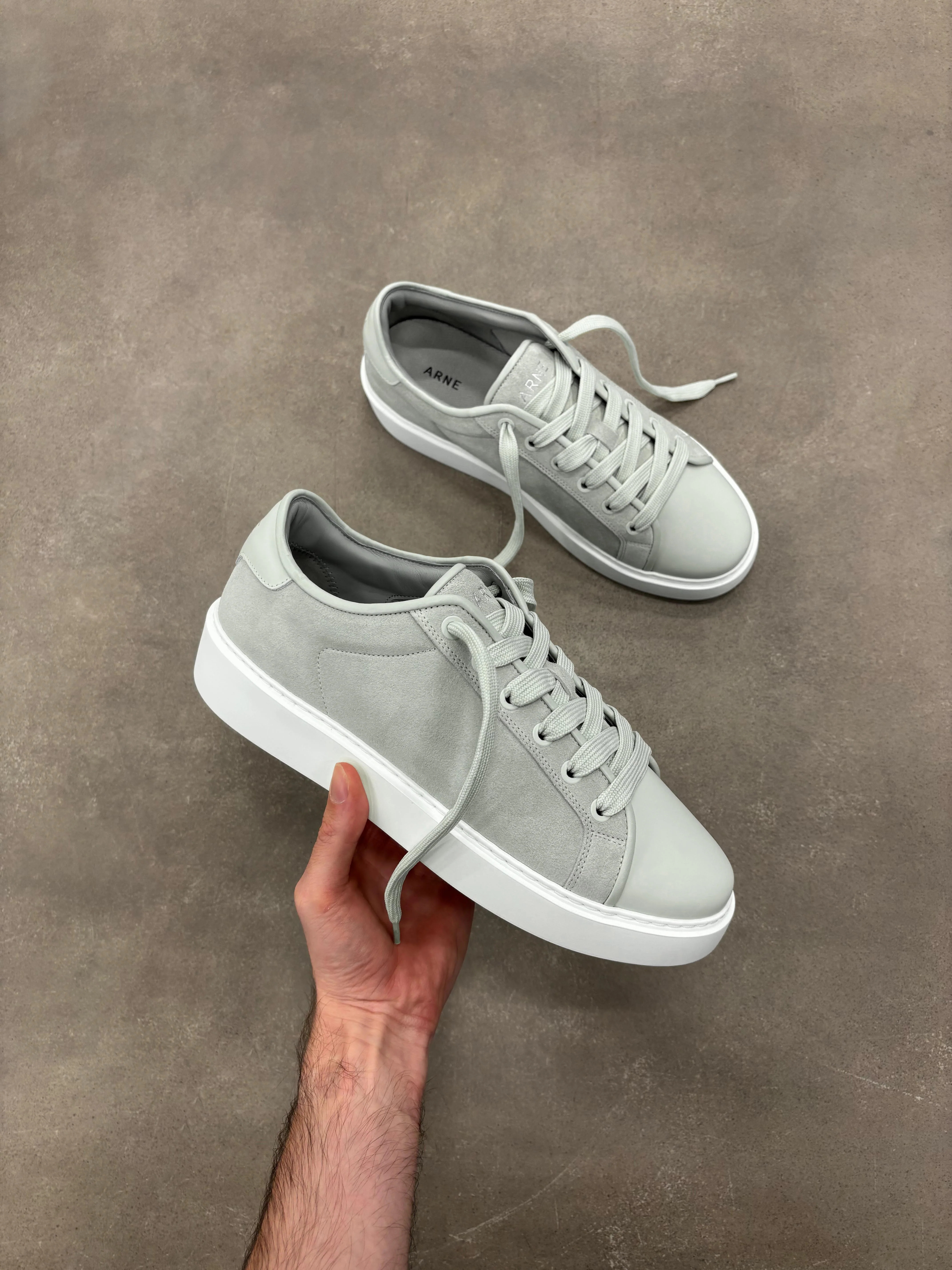 Mid Leather Toe Cap Trainer in Stone - Image 6