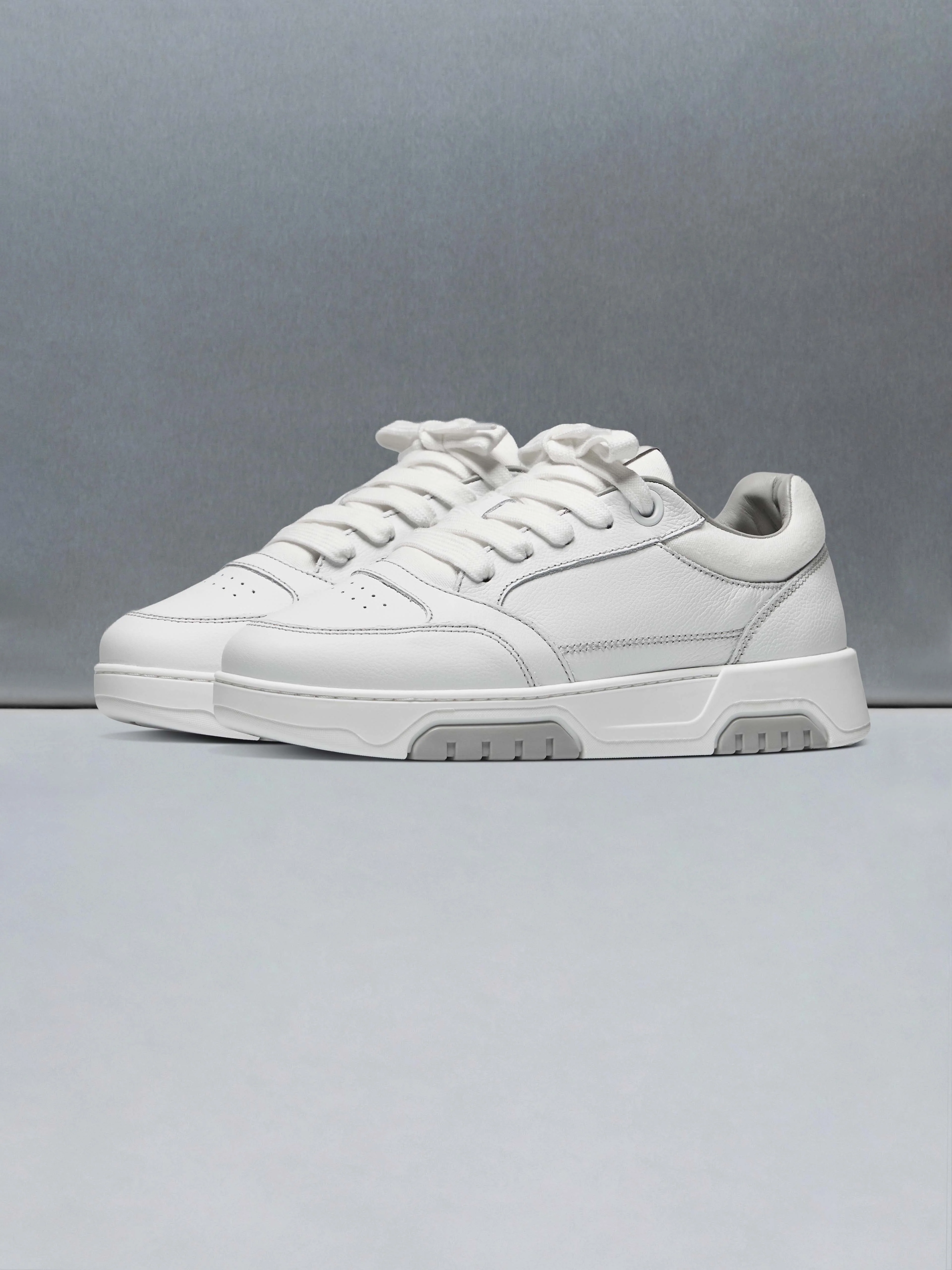Nova Trainer in Triple White - Image 2