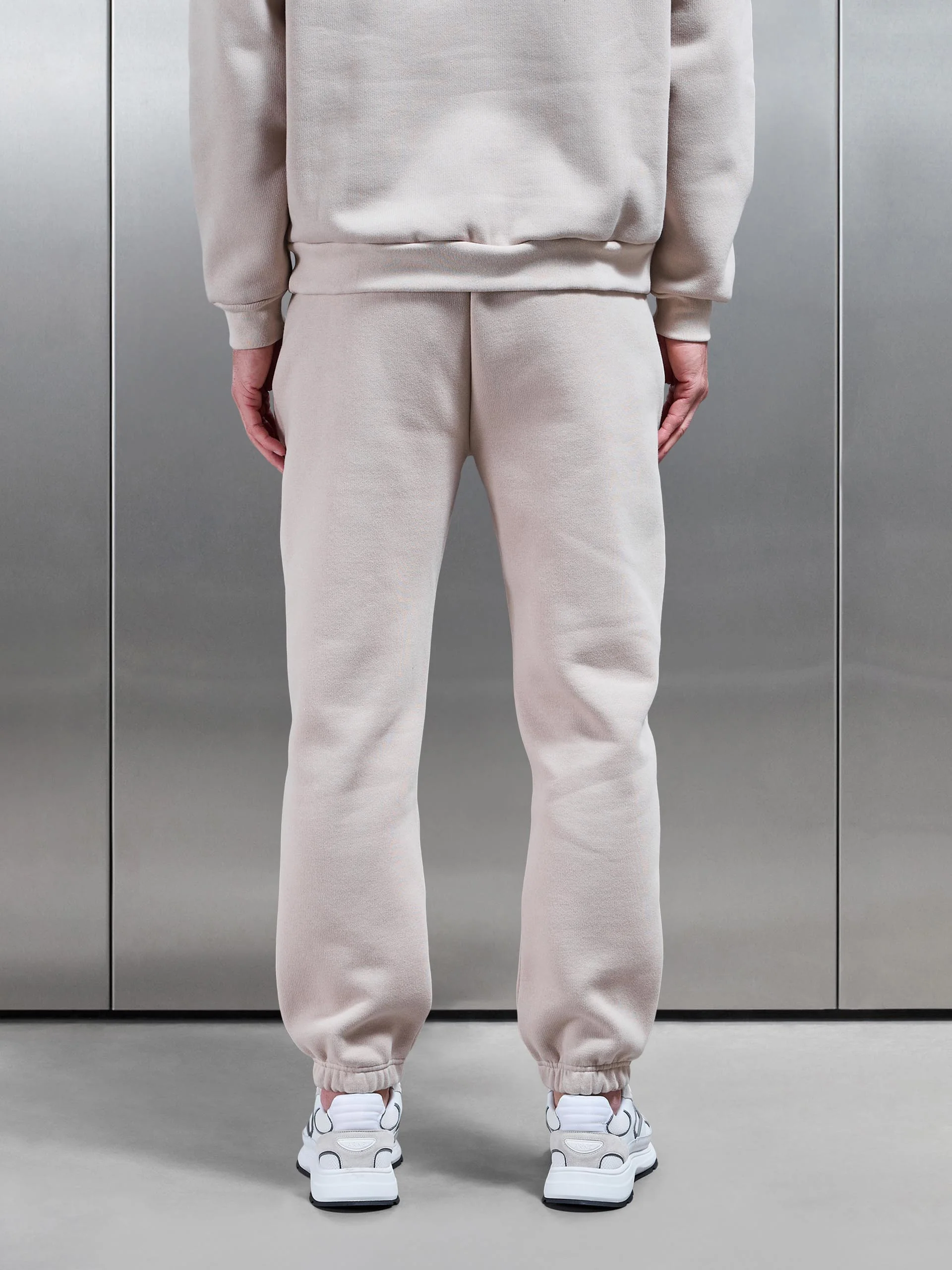 Relaxed Fit Jogger in Beige - Image 3