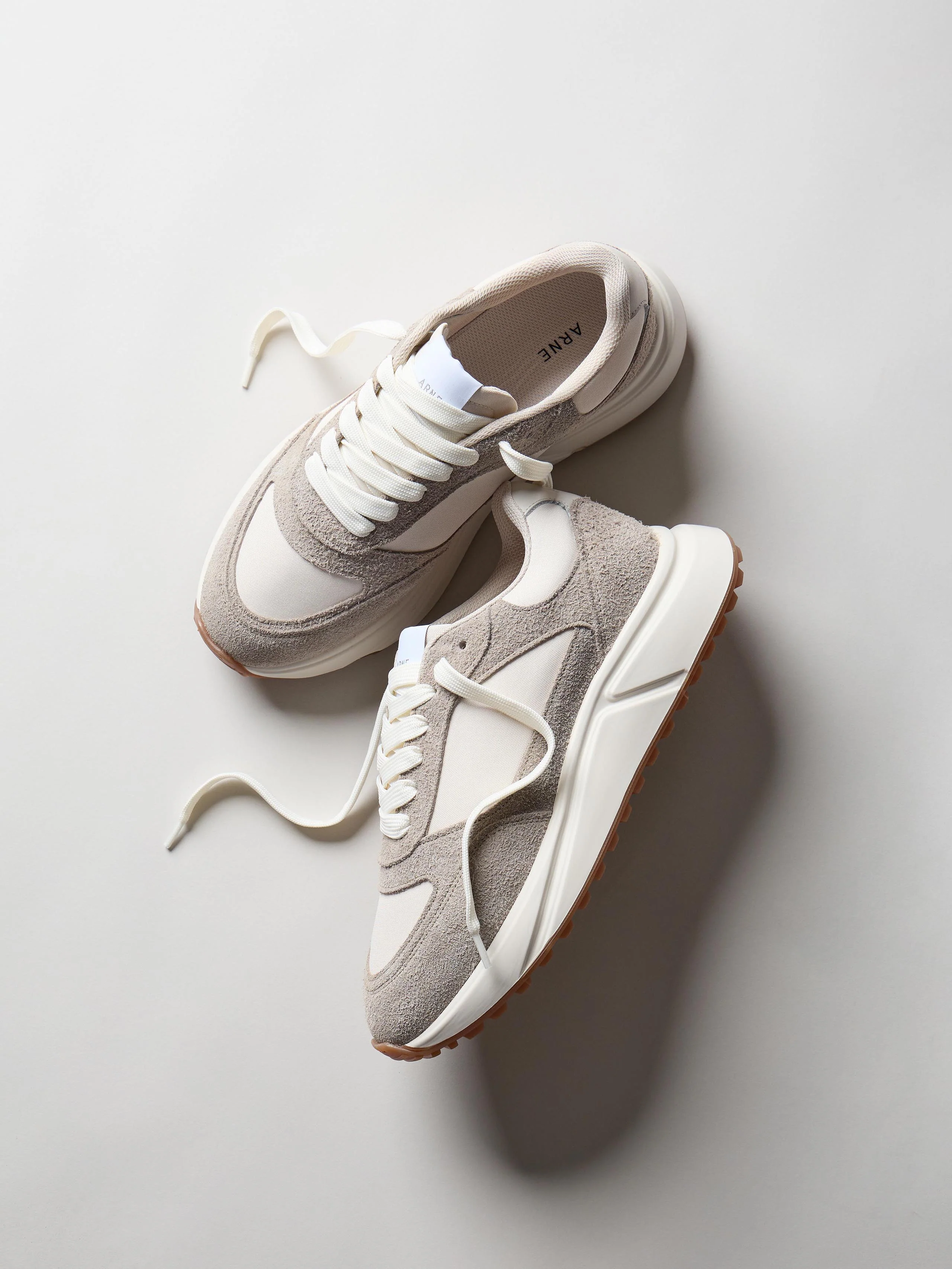 Technical Runner Neo in Beige Off White - Image 2