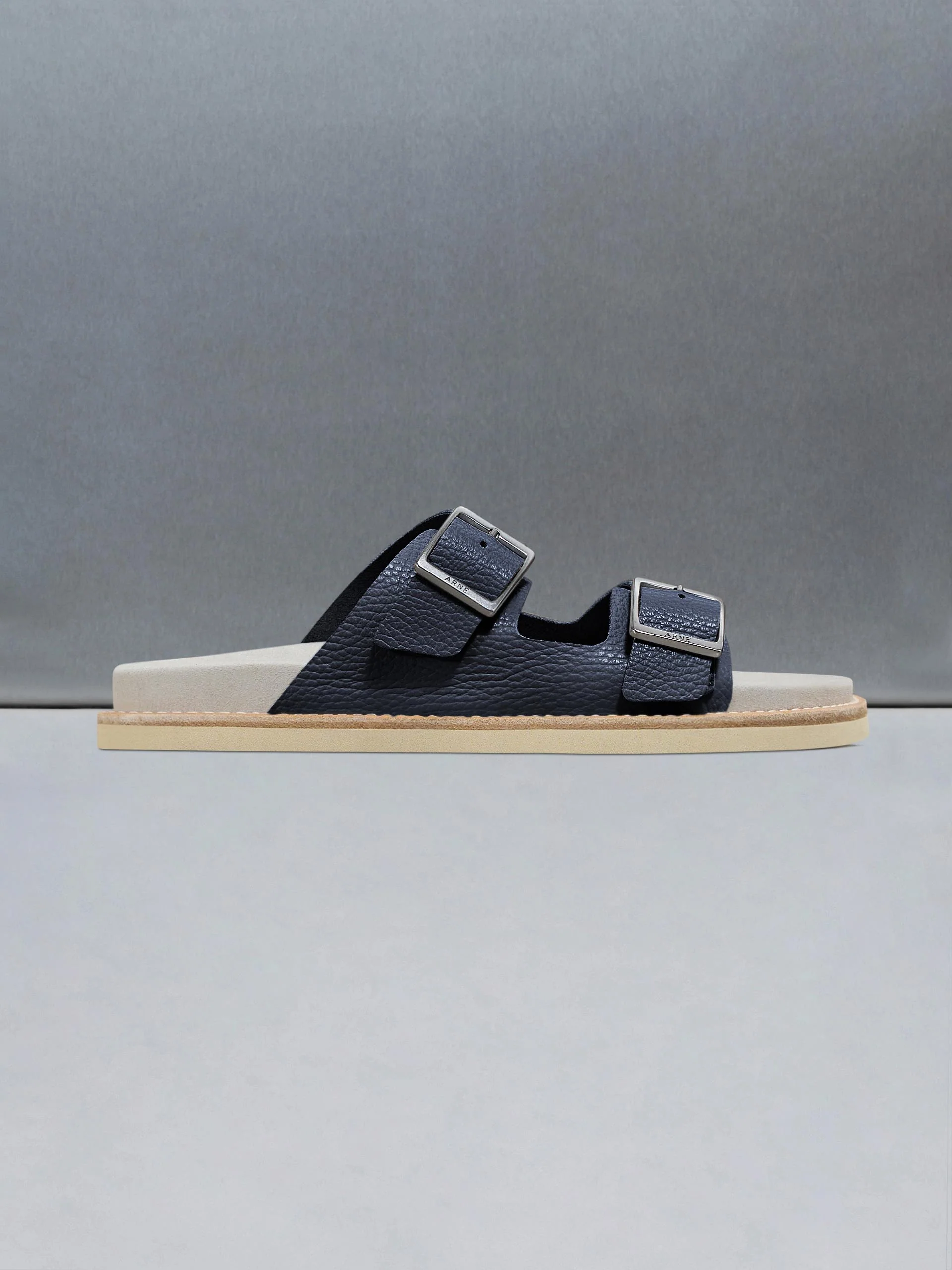 Tumbled Leather Sandal in Navy