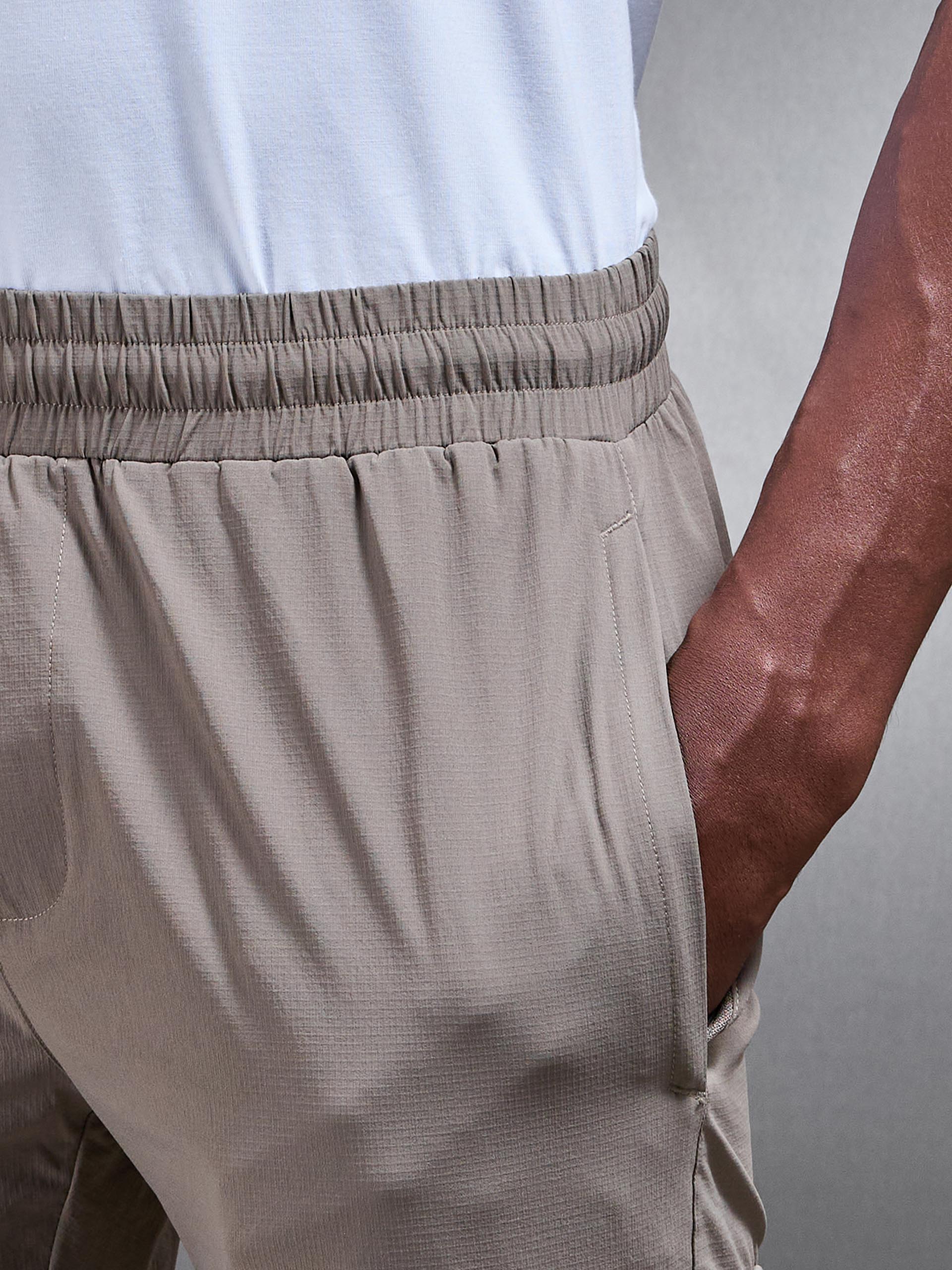 Utility Cargo Pant in Taupe - Image 5