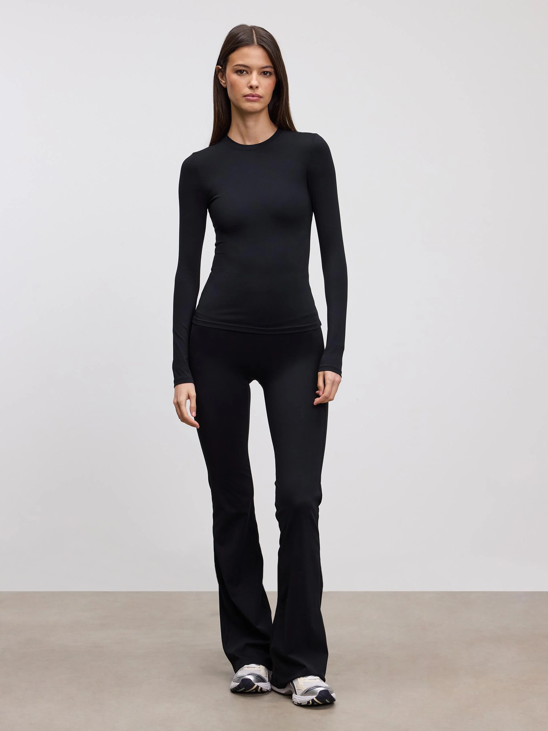 Womens Active Long Sleeve T-Shirt in Black - Image 2