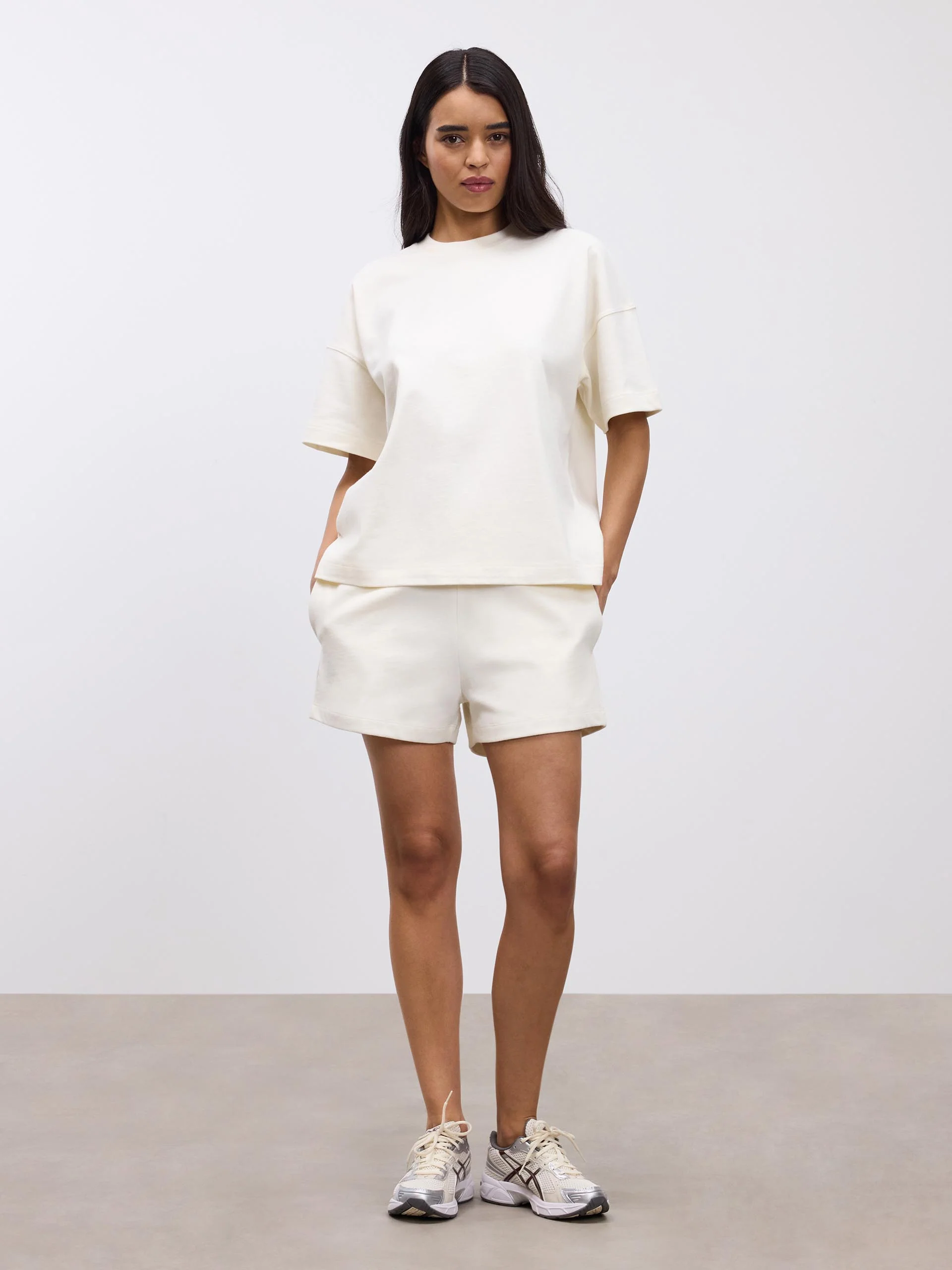 Womens Brushed Relaxed T-Shirt in Ecru - Image 2