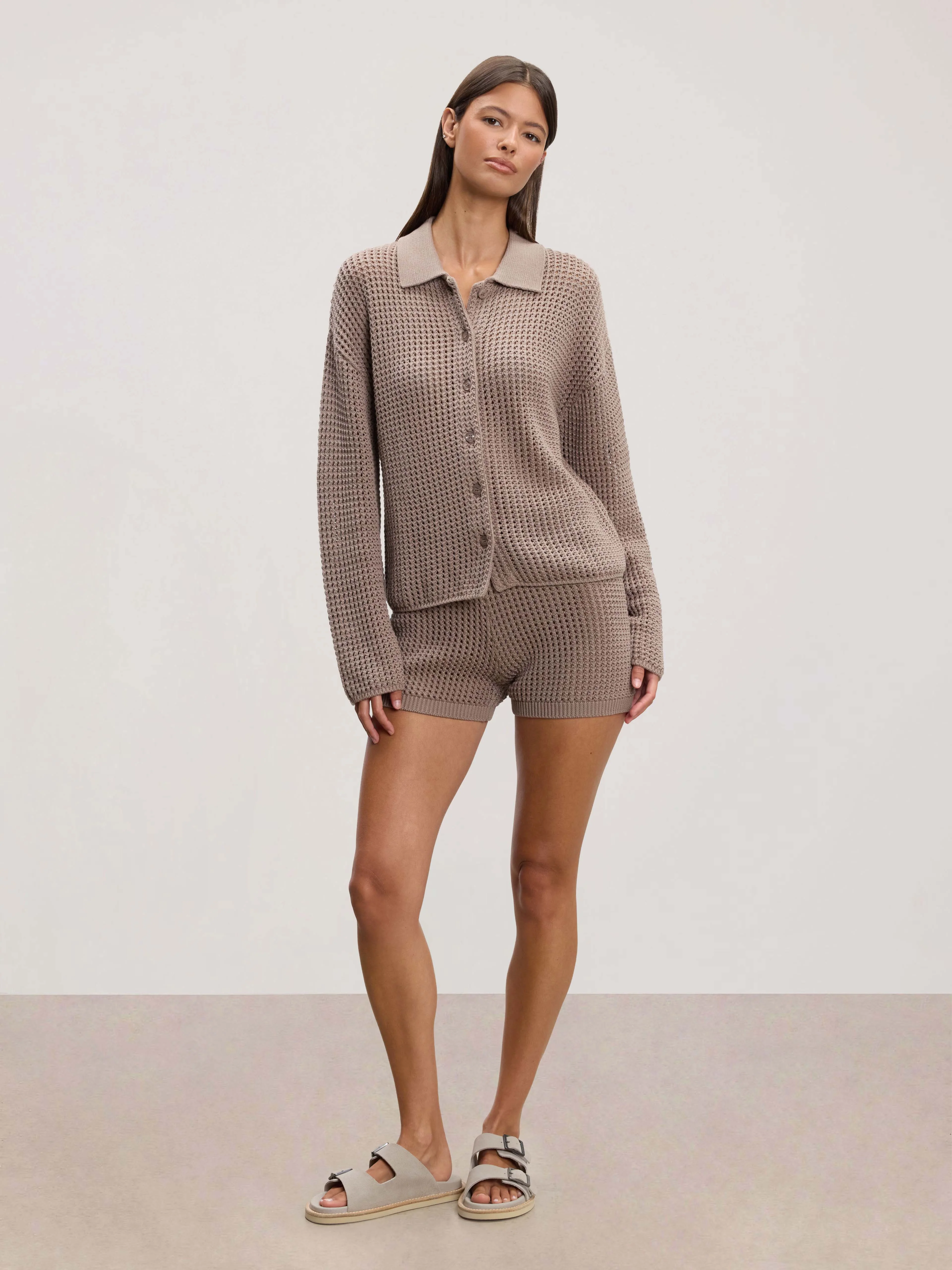 Womens Crochet Short in Taupe - Image 2