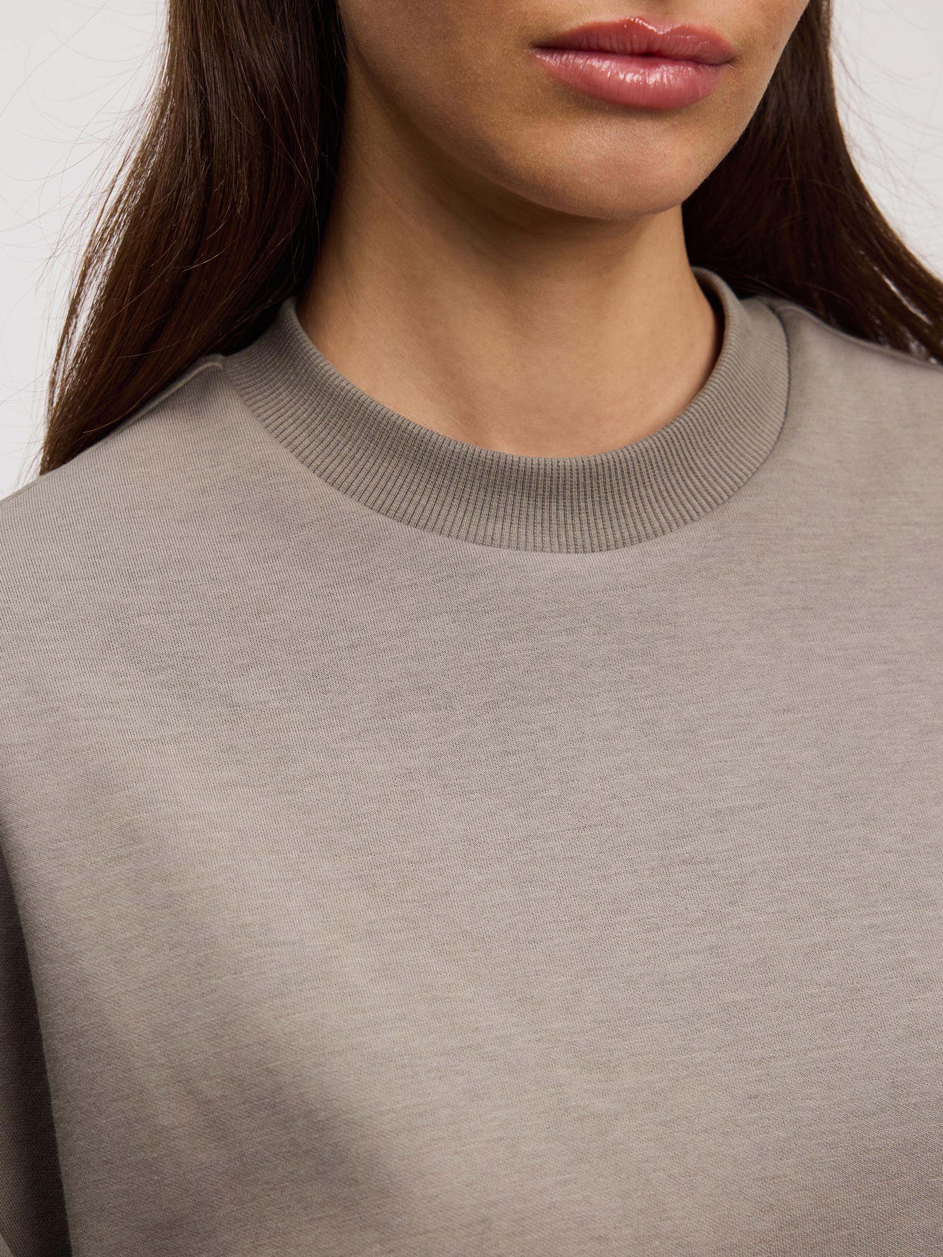Womens Interlock Relaxed T-Shirt in Olive - Image 5