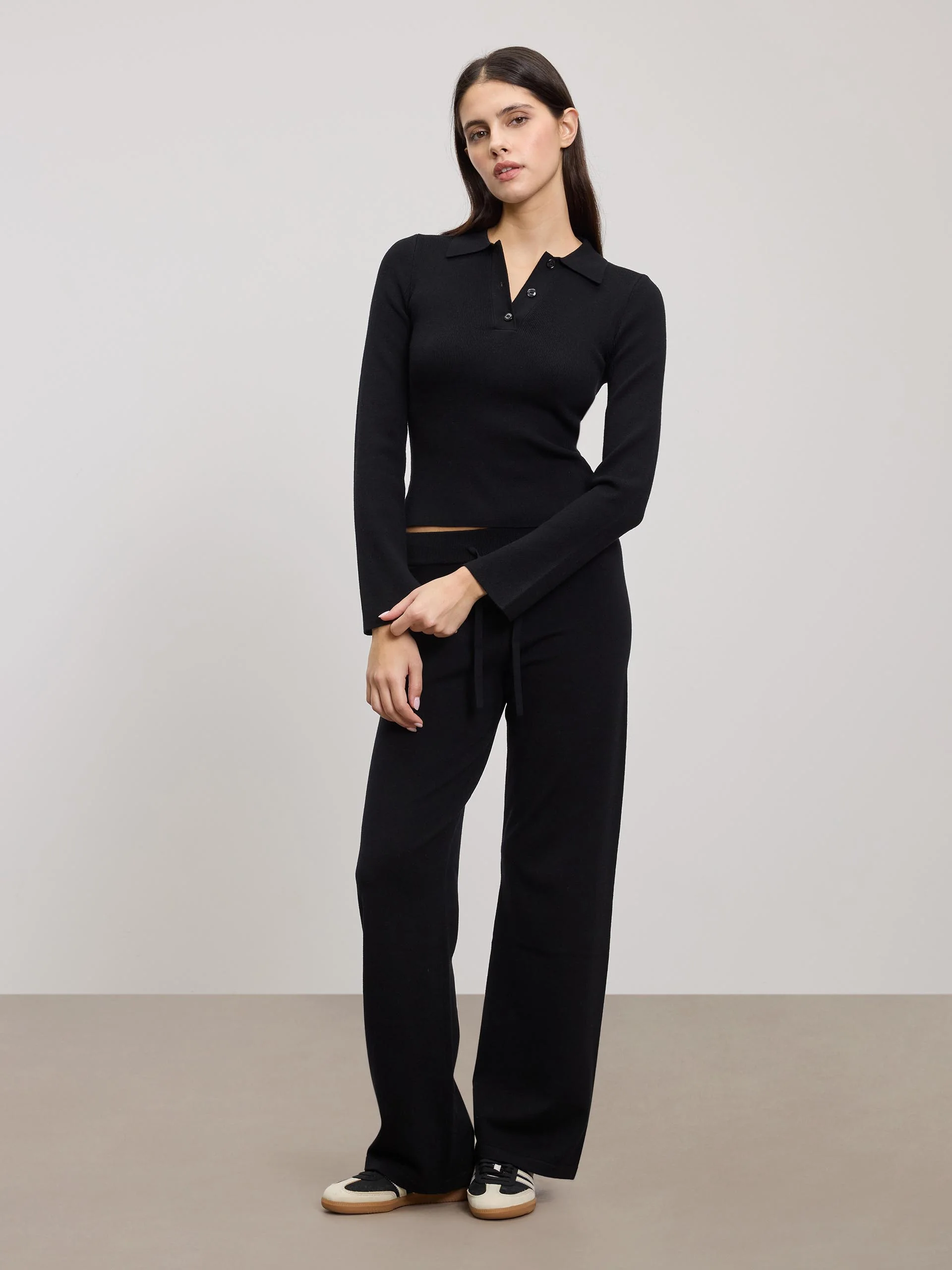 Womens Light Knit Straight Leg Jogger in Black - Image 2