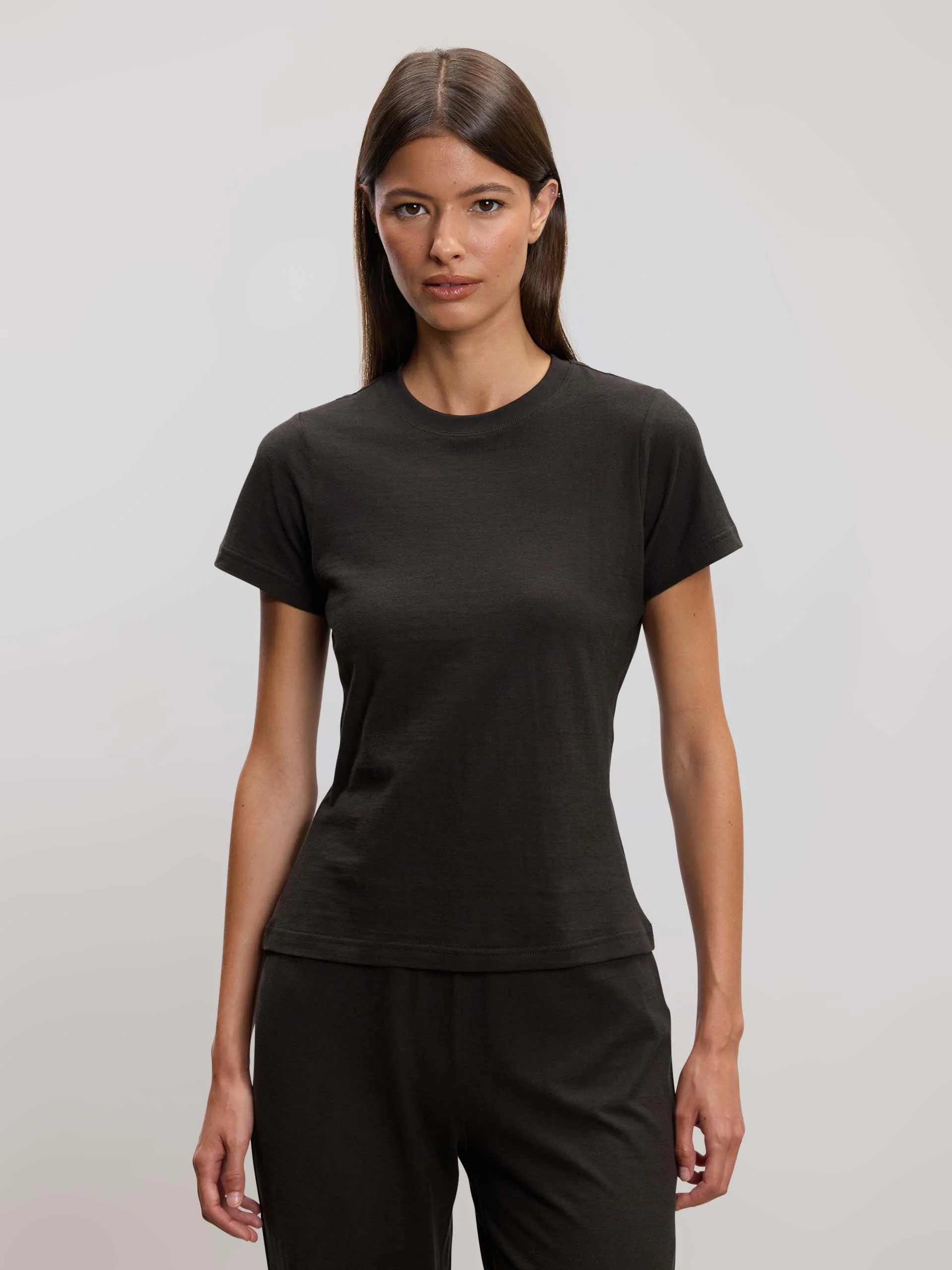 Womens Linen Blend T-Shirt in Brown