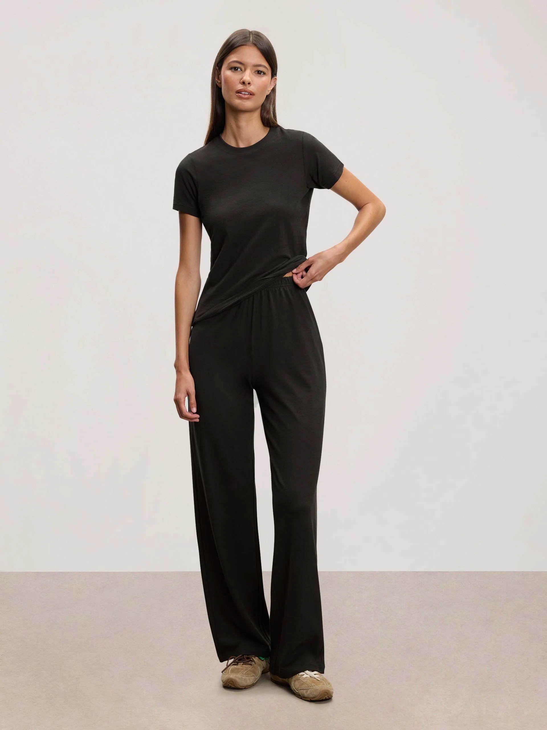 Womens Linen Blend Trouser in Brown - Image 2