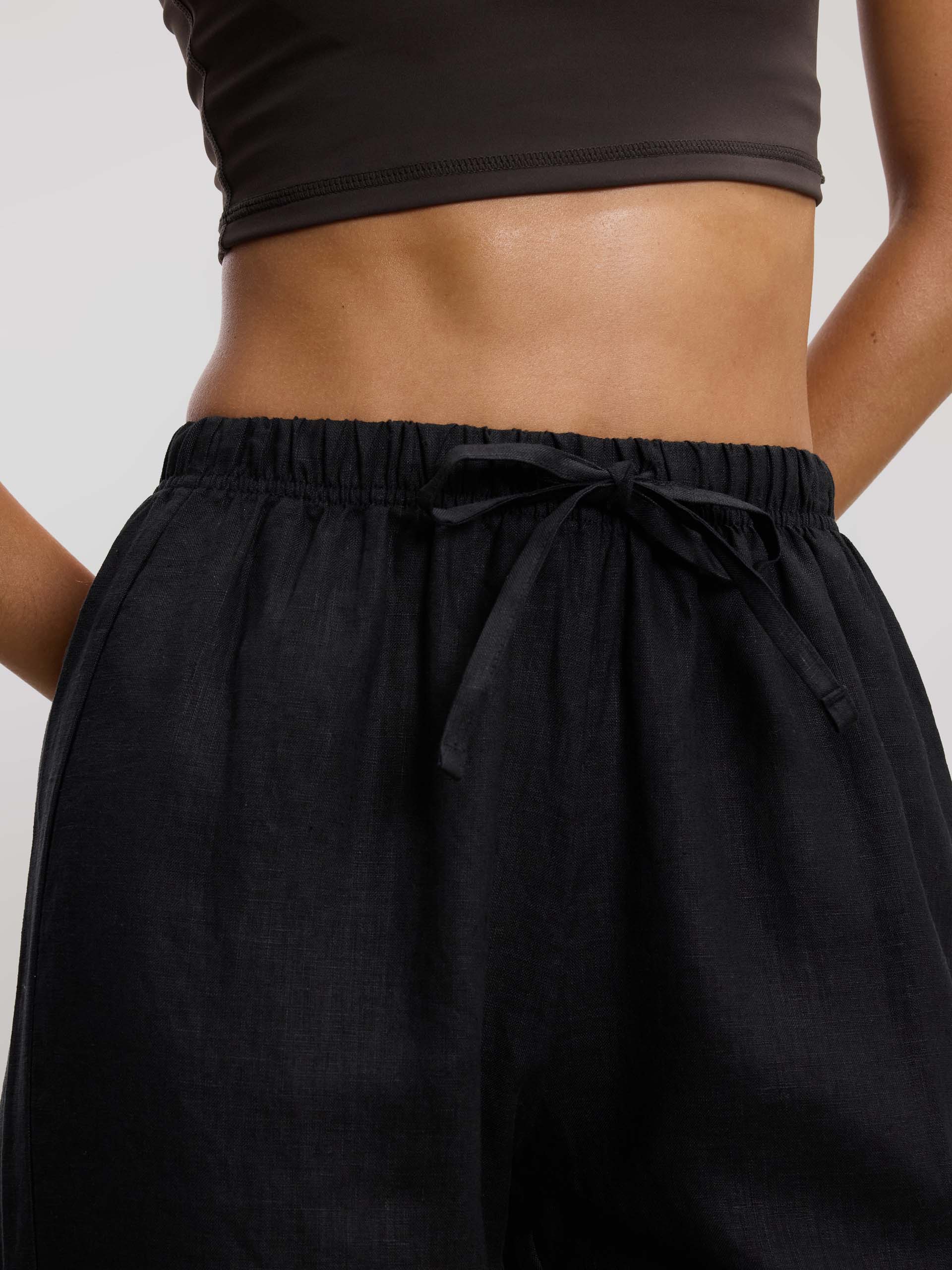 Womens Linen Trouser in Black - Image 2