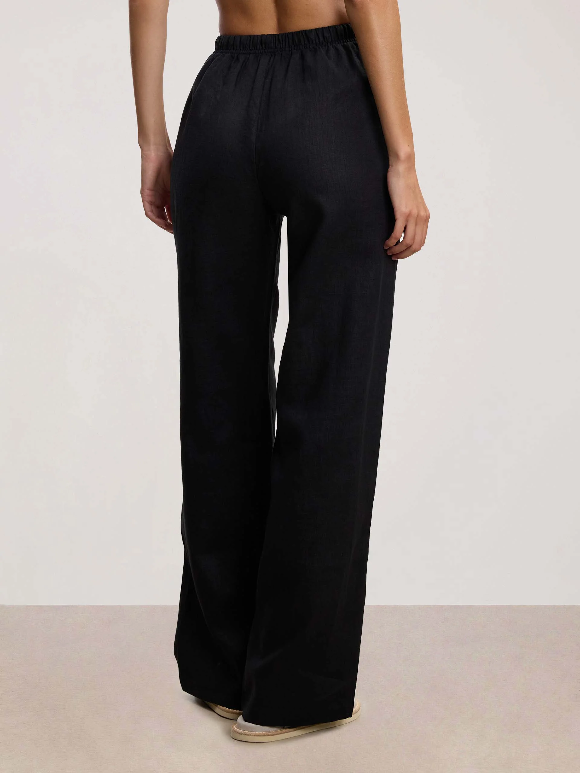 Womens Linen Trouser in Black - Image 3