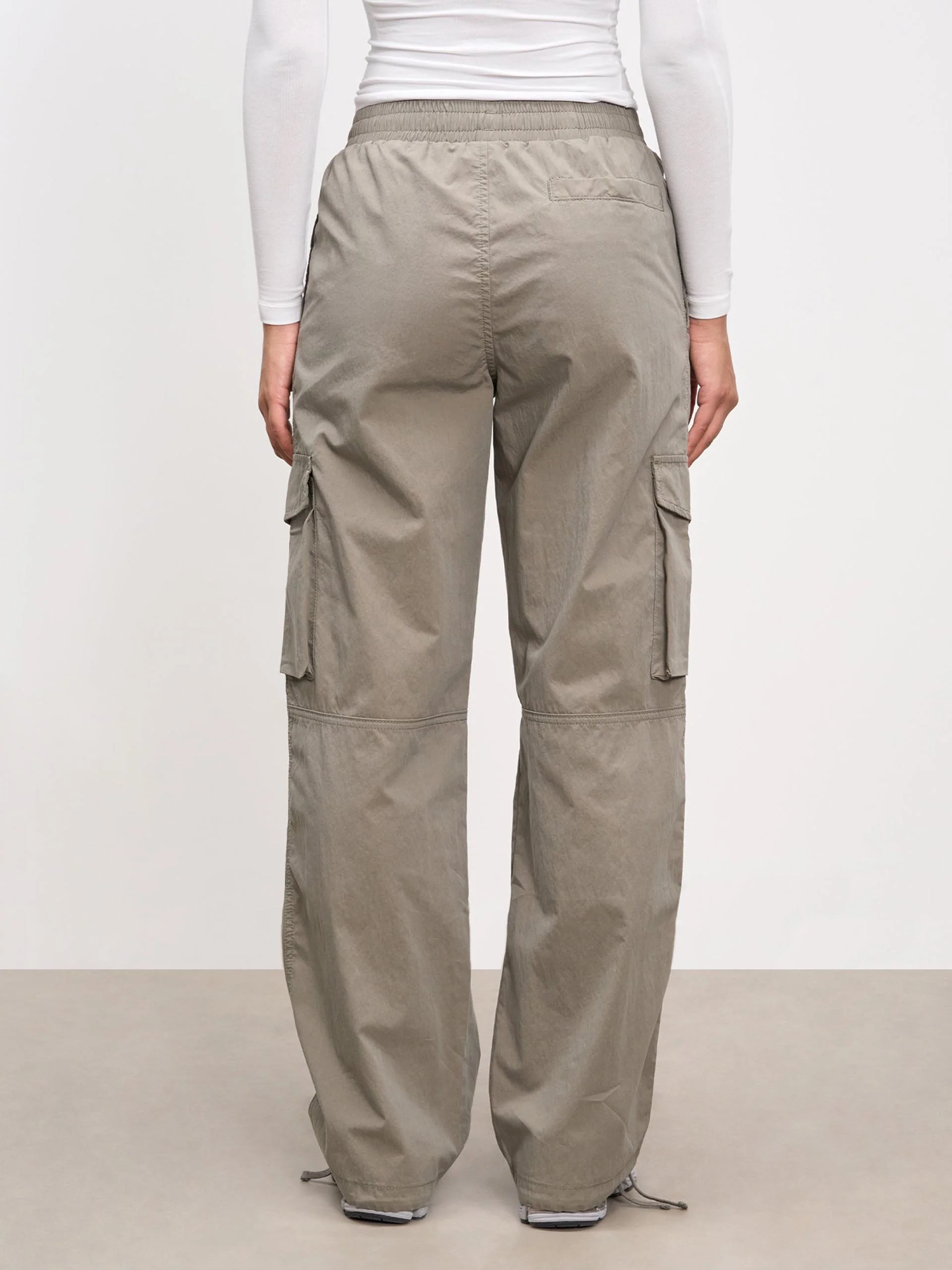 Womens Parachute Cargo Pant in Olive - Image 3