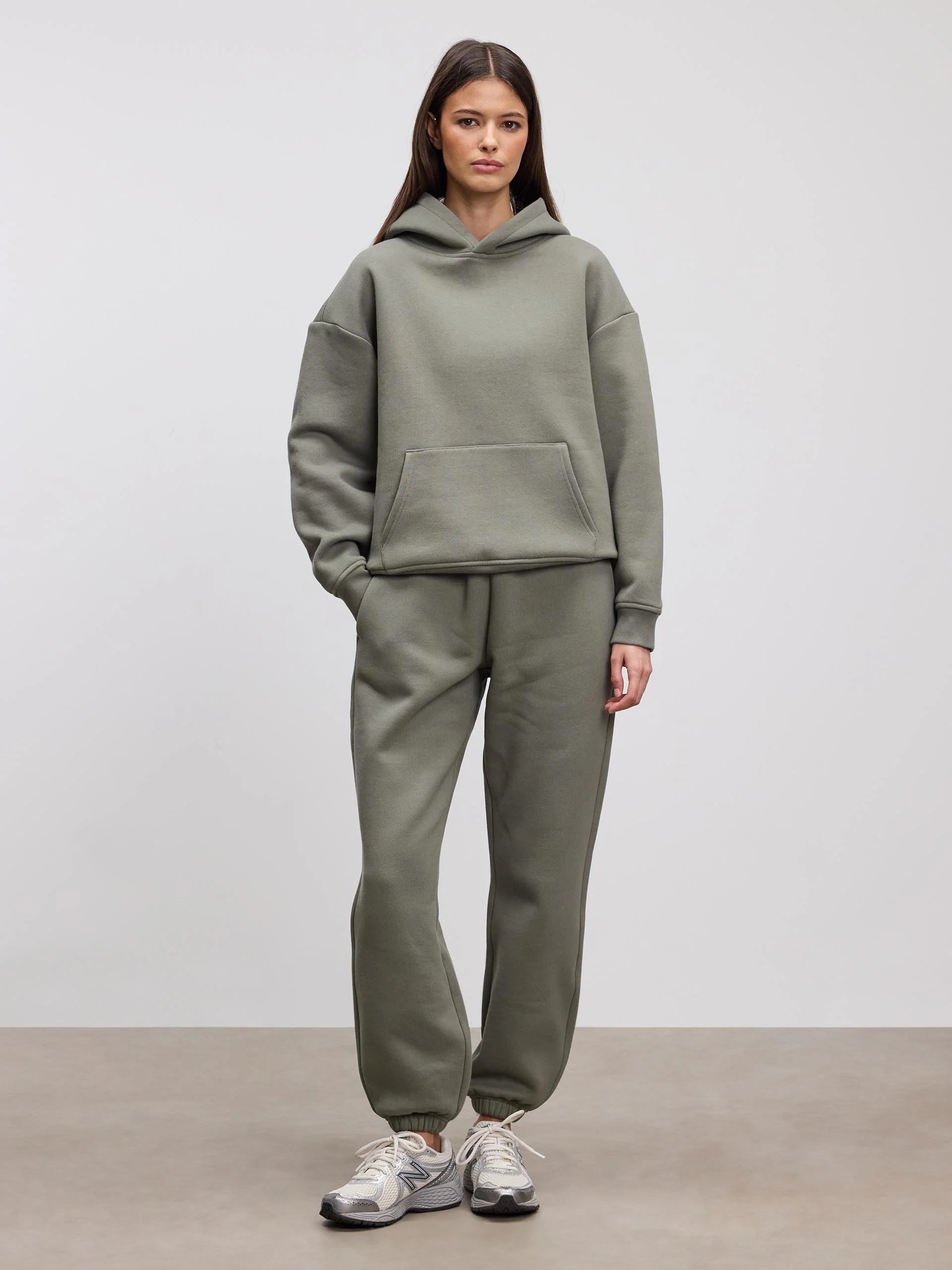 Womens Relaxed Cuffed Jogger in Sage - Image 2